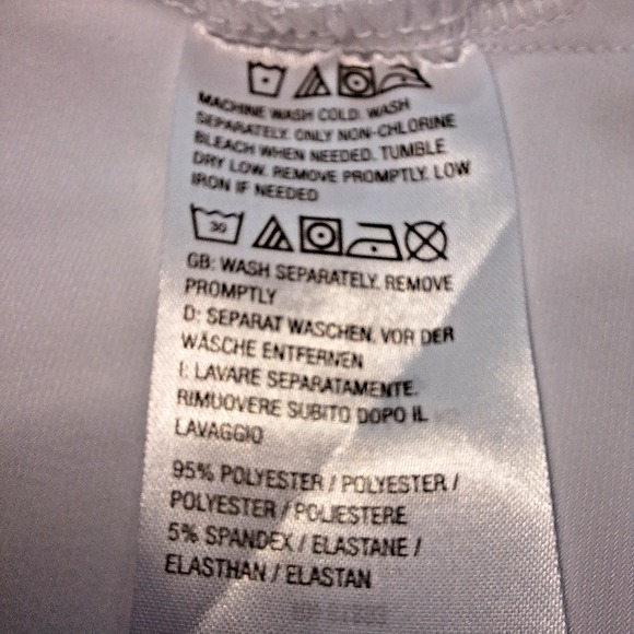 Susan Graver Top Womens‎ 3X White Modern Essentials Liquid Knit V-Neck Tunic - Picture 8 of 9